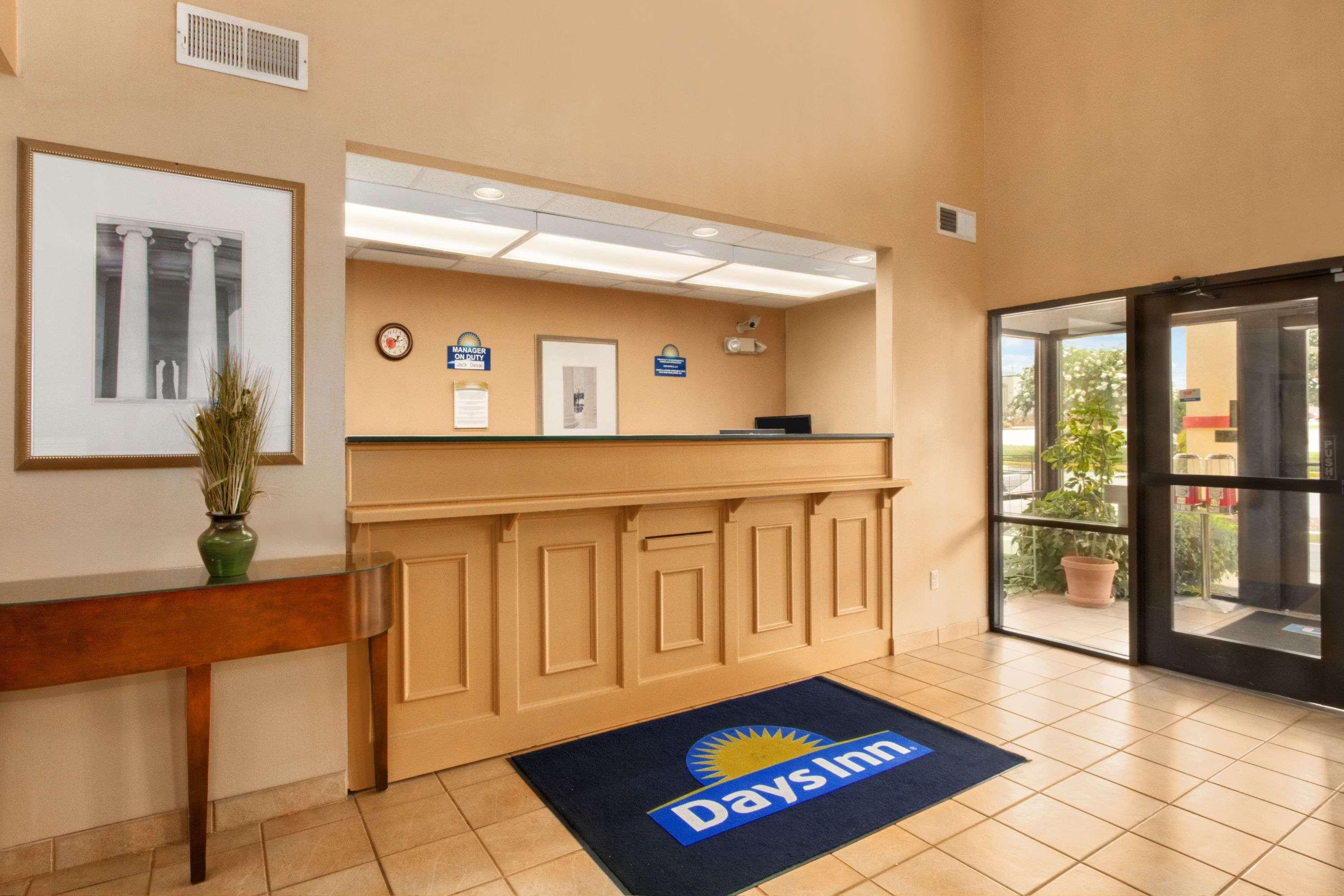 Days Inn By Wyndham Mauldin/Greenville Esterno foto