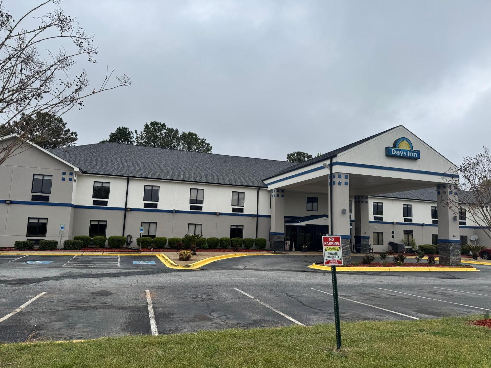 Days Inn By Wyndham Mauldin/Greenville Esterno foto