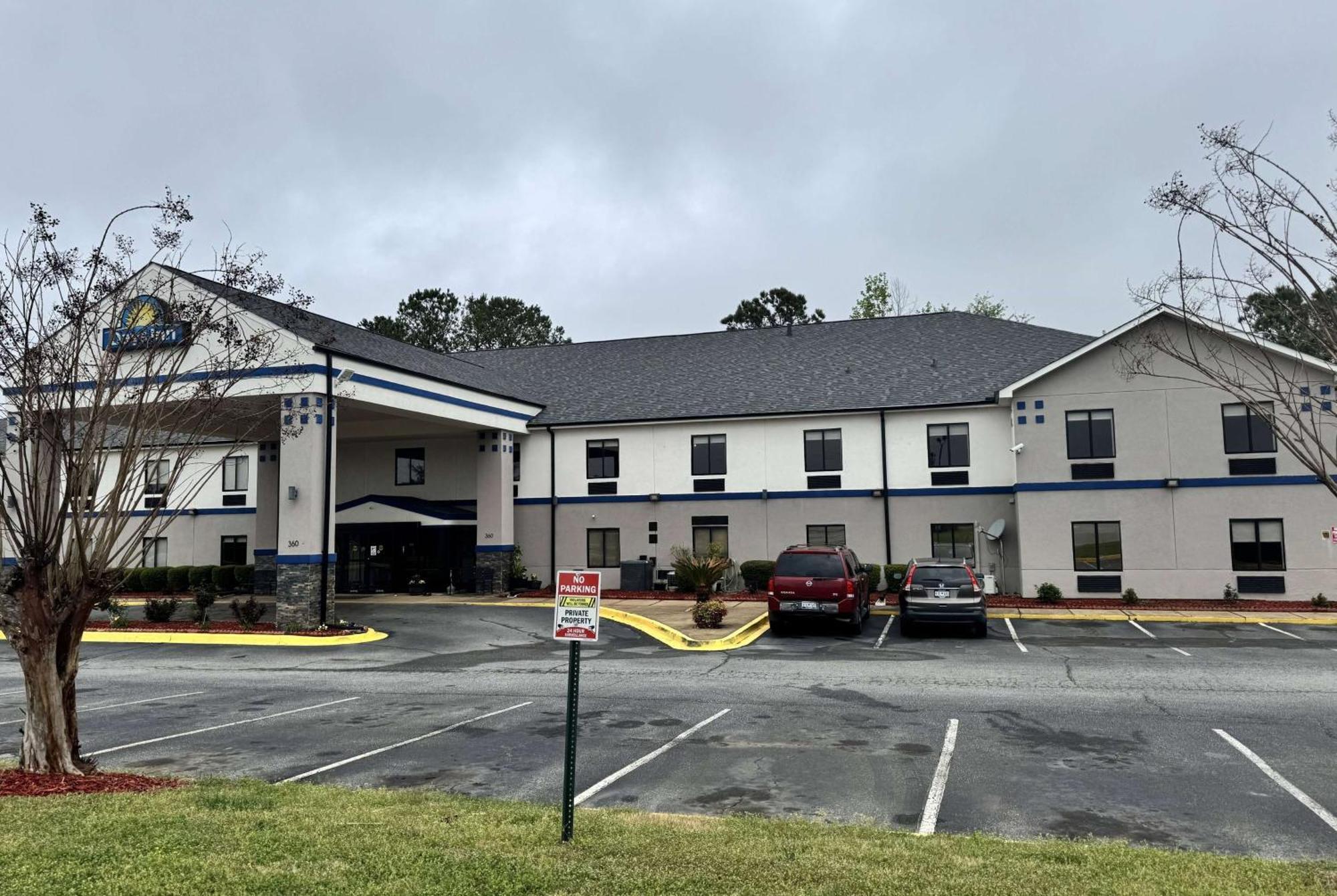 Days Inn By Wyndham Mauldin/Greenville Esterno foto