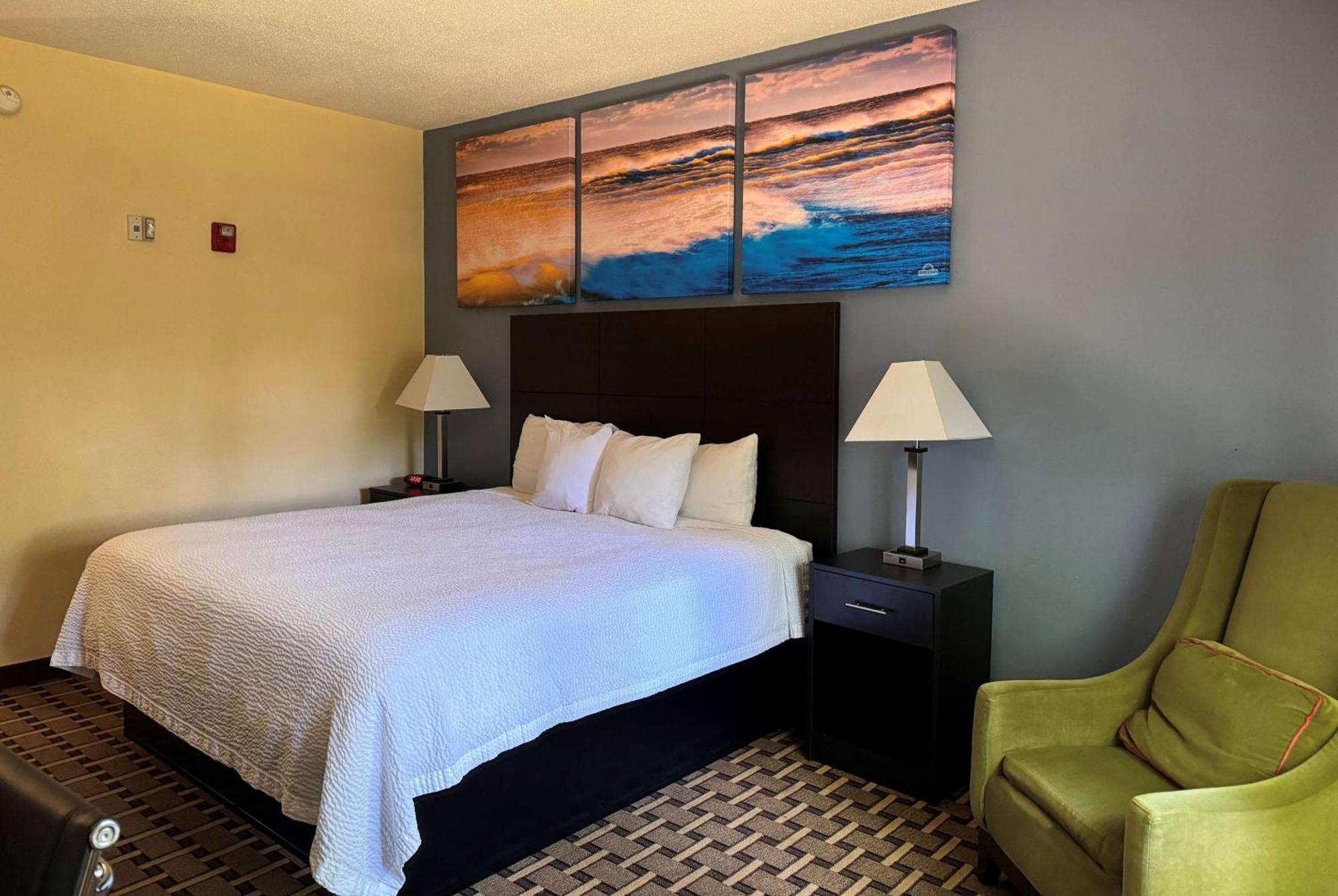 Days Inn By Wyndham Mauldin/Greenville Esterno foto