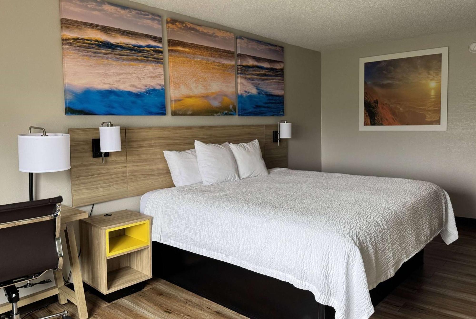 Days Inn By Wyndham Mauldin/Greenville Esterno foto